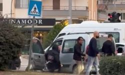 Trafikte tartıştıkları sürücüyü darbeden kişilere gözaltı