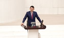 “Türkiye, asrın felaketini, asrın destanına dönüştürmüştür”