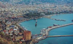 Mavi Bayrak Şampiyonu Sahiller: Çevre Bilinci ve Deniz Temizliği