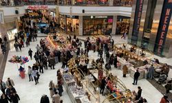 Nata Vega AVM’de yılbaşı hazırlıkları başladı