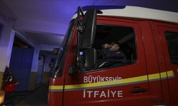 Hatay'da 6 konteyner alev aldı