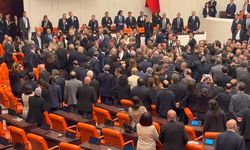 Meclis'te Bütçe Görüşmelerinde Kavga