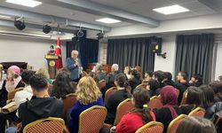 Prof. Dr. Bayraktaroğlu’ndan “Öğrenmeyi Öğrenme” konferansı