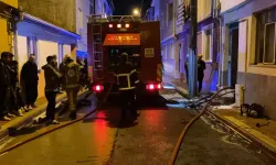 Bursa'da binanın çatısı yandı