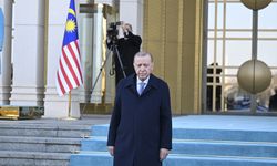 Cumhurbaşkanı Erdoğan Enver İbrahim'i resmi törenle karşıladı