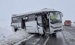 Kayseri'de feci midibüs kazası