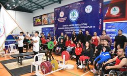 Pursaklar'da halter şampiyonası