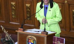 ABD'nin hava saldırısında çok sayıda ev hasar gördü