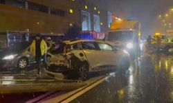 Beylikdüzü'nde korkutan kaza: 2 yaralı