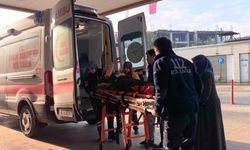 Demirlerin altında kalan işçi yaralandı