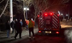 Eskişehir'de Araç Porsuk Çayı'na Düştü