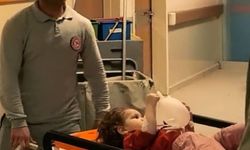 Evinin penceresinden düşen bebek yaralandı