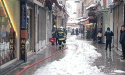 Gaziantep'te iş merkezinde yangın