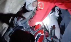 Kamyonet ve motosiklet çarpıştı