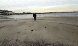 Marmarareğlisi'nde deniz 50 metre çekildi