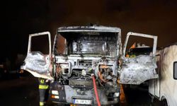 Tekirdağ'da beton pompa aracı alev aldı