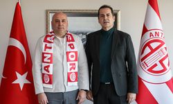 Antalyaspor Teknik Direktörlük Koltuğunu Sami Uğurlu’ya Emanet Etti