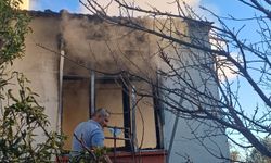Antalya'da evinde çıkan yangında hayatını kaybetti