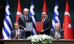 Bakan Kacır Takis Theodorikakos ile görüştü