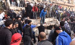 Bina çöktü: 13 ölü