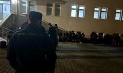 Milas'ta mahsur kalan göçmenler  kurtarıldı