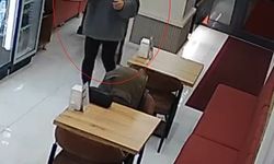 Sipariş ettiği dürüme sakal kılı koydu