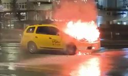 Sivas'ta taksi, alev aldı