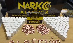 Şüpheyle durdurulan otomobilde 5 bin 564 sentetik hap ele geçirildi: 2 tutuklama