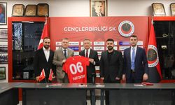 FUAT OKTAY’DAN NATURA DÜNYASI GENÇLERBİRLİĞİ’NE HAYIRLI OLSUN ZİYARETİ