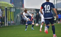 Ankaragücü İzmir'den 1 puanla ayrıldı