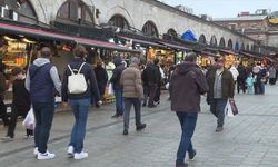 Eminönü'nde bayram telaşı