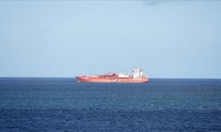 Hürmüz Boğazı'nda Geçiş Sorunu Devam Ediyor