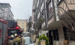 Avcılar'da bulaşık makinesini alevler sardı