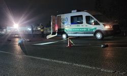Bursa'da Hafif Ticari Araç Yayaya Çarptı