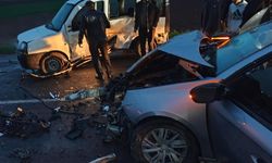 Diyarbakır'da feci otomobil kazası
