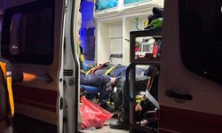 İnfaz koruma memurlarını taşıyan servis midibüsü devrildi: 16 yaralı