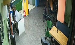 Kafede tartıştığı kişiyi bıçakla yaraladı