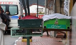 Kazada yaşamını yitiren sözlü çift yan yana defnedildi