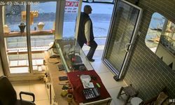 Kuyumcudan 60 bin liralık yüzüğü alıp kaçtı