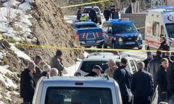 Önce arkadaşını sonra kendini öldürdü