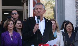 Özgür Özel: “Emeklinin ve emekçinin yüzü gülerse esnafın derdi kalmaz”