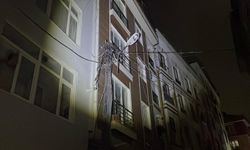 Şişli'de Aydınlatma Direği Patladı