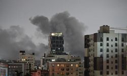 Tahran'da Mihrabad Havalimanı ve Tebriz'e Saldırı