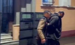 Yerdeki telefonu çaldı