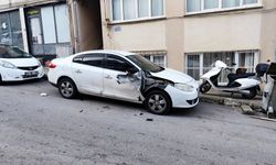 Yol vermek isterken otomobile çarptı