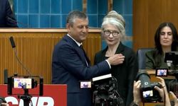 Emine Ülker Tarhan Yeniden CHP'de