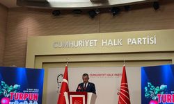 ‘Küçük turpun büyük marifetlerini’ sıraladı