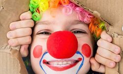 Bugün 1 Nisan! Dünya Şaka Günü’nün Asırlık Tarihi ve En Büyük Kandırmacaları