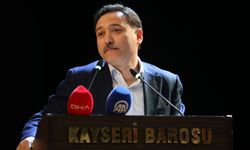 Kayseri'de avukatlar, kendi günlerine özel konser verdi