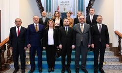 "12'nci Yargı Paketi'ndeki düzenlemelerle yargıyı el birliğiyle daha da hızlandıracağız"